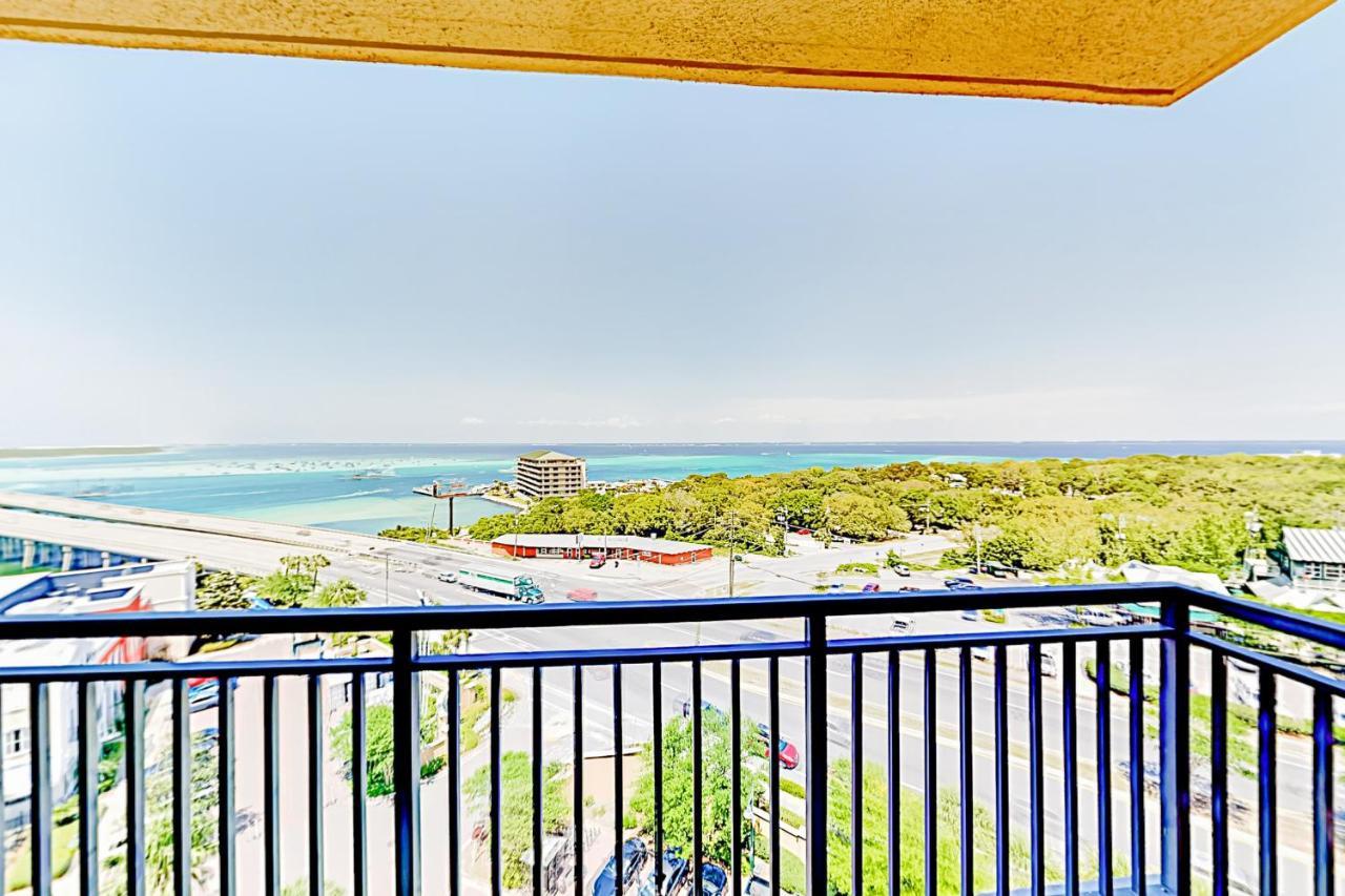 Emerald Grande Destin Esterno foto