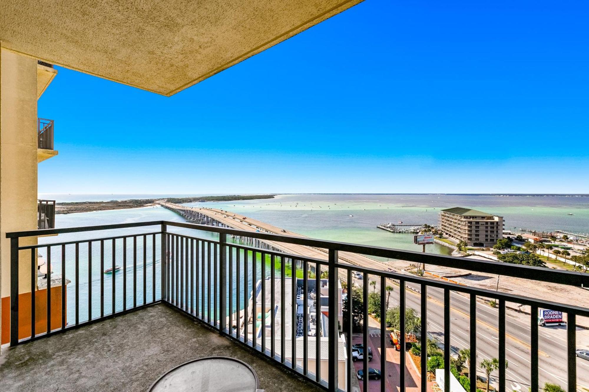 Emerald Grande Destin Camera foto